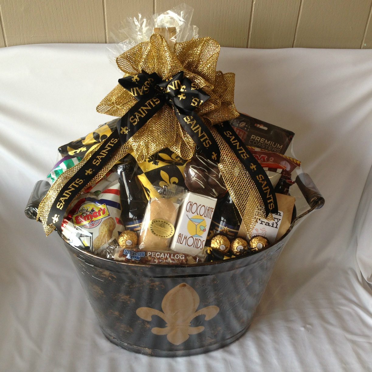 We Love Our Saint&#39;s | Cajun gift baskets | New Orleans gift baskets | Louisiana gift ...