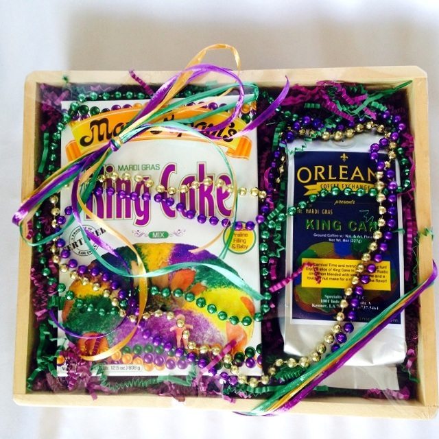 King Cake! | Cajun gift baskets | New Orleans gift baskets | Louisiana gift basketsCajun gift ...
